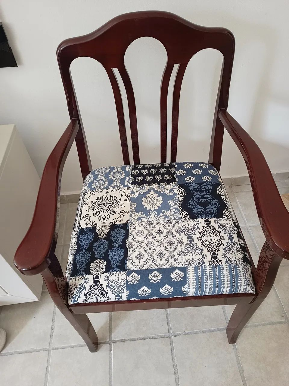 Cadeiras em  Mogno - Foto 2