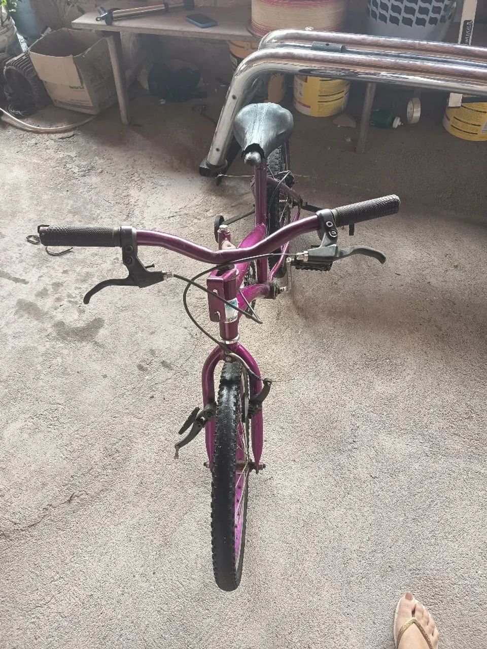 Bicicleta infantil roxa - Usada - Foto 4
