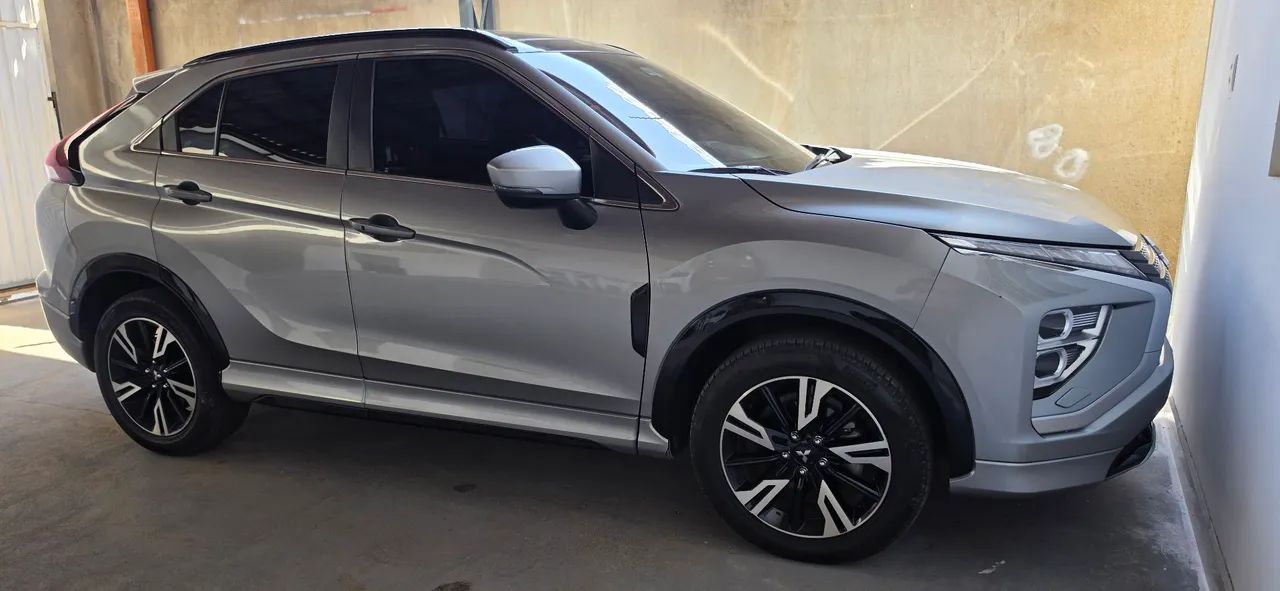 Mitsubishi Eclipse Cross HPE-S 1.5 AWD 165cv Aut. 2025 - Foto 2