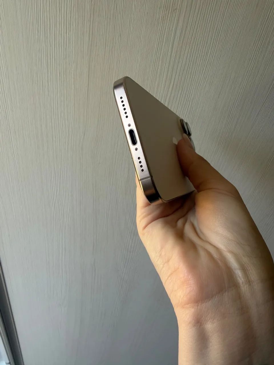 iPhone 16 pro Max 256g Gold  - Foto 5
