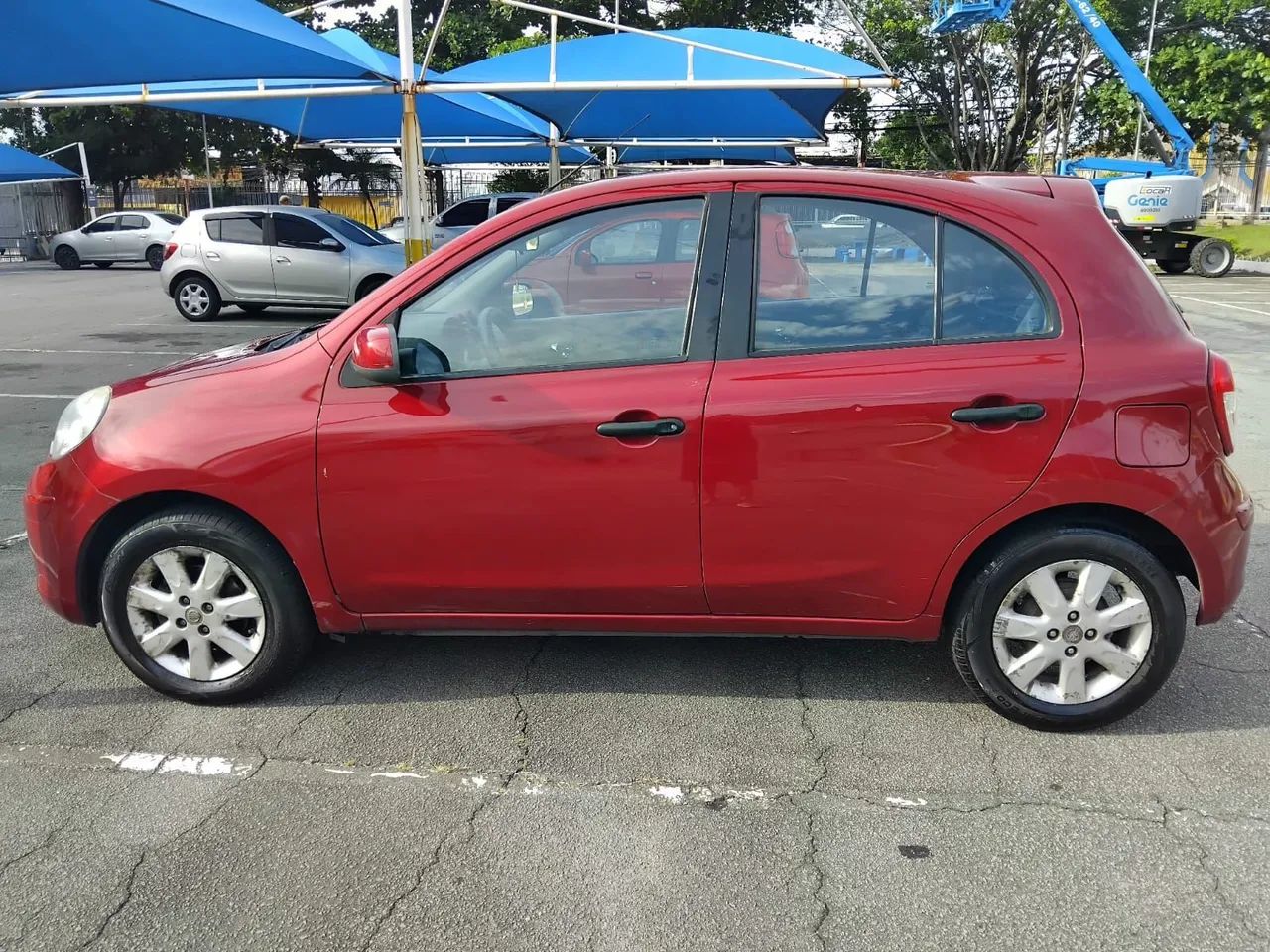 Nissan March MARCH SV 1.6 16V Flex Fuel 2012