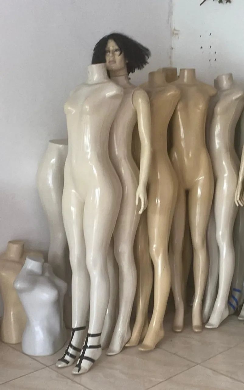 Manequins diversos  - Foto 2