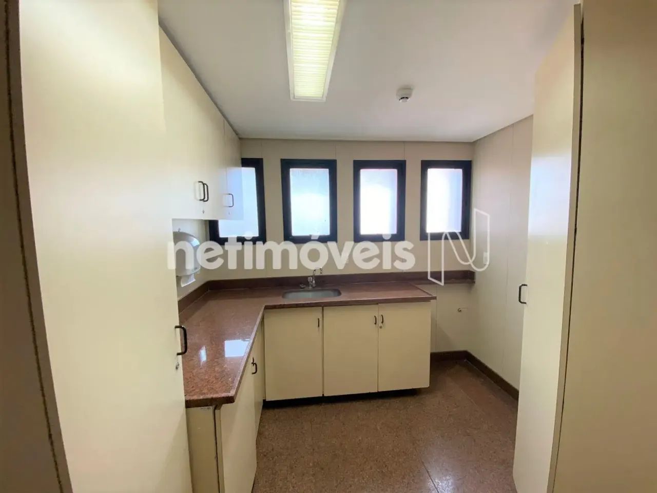 Excelente oportunidade para quem busca espaço e funcionalidade em um só lugar! - Foto 15