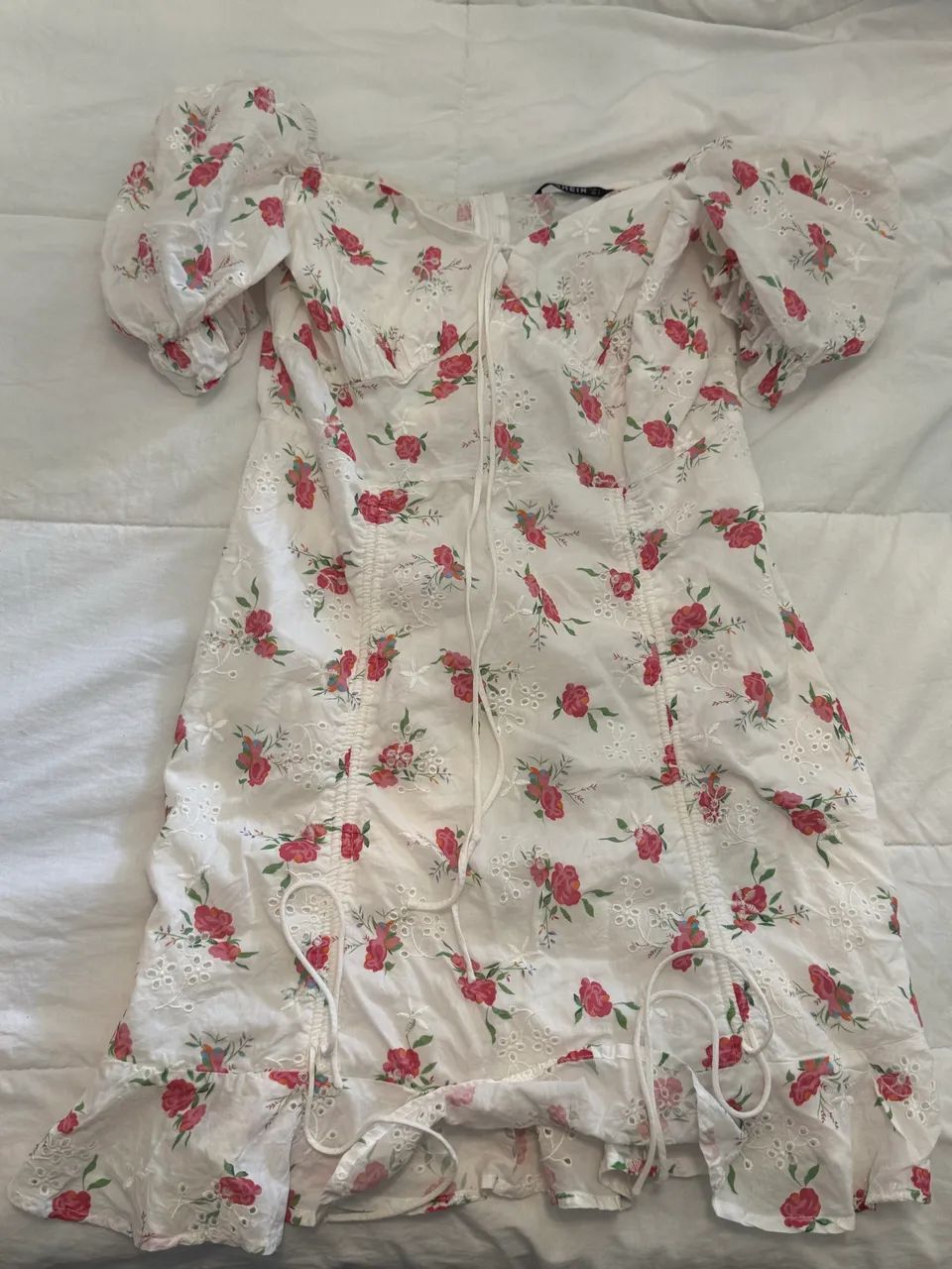 Vestido Floral Branco e Rosa - Tamanho P