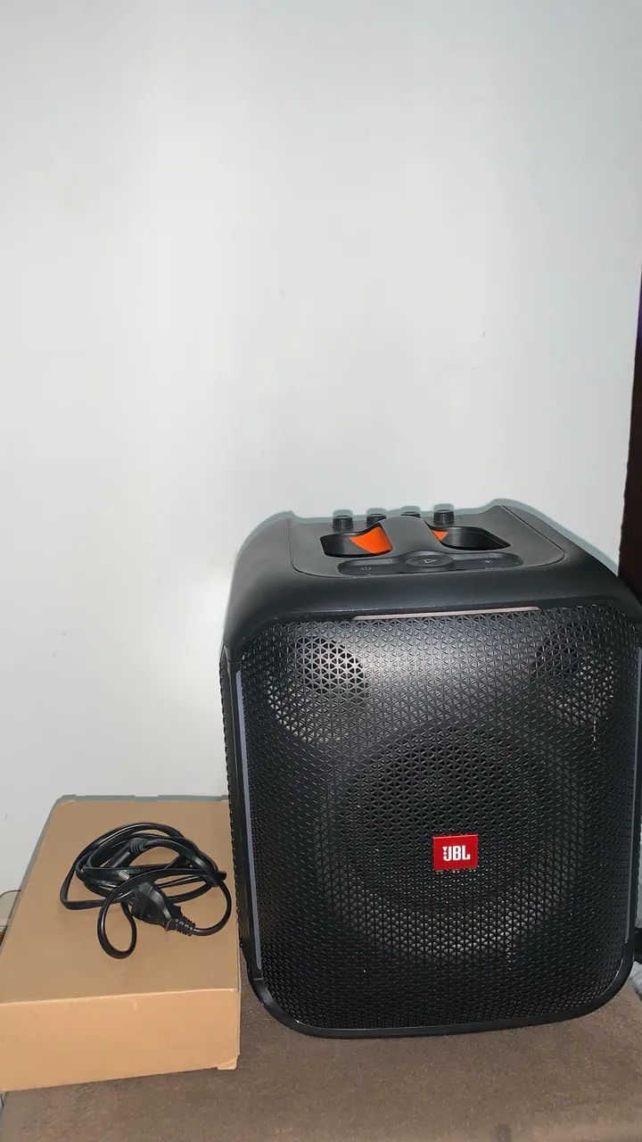 Caixa de Som Partybox Encore Com Microfone JBL  - Foto 4