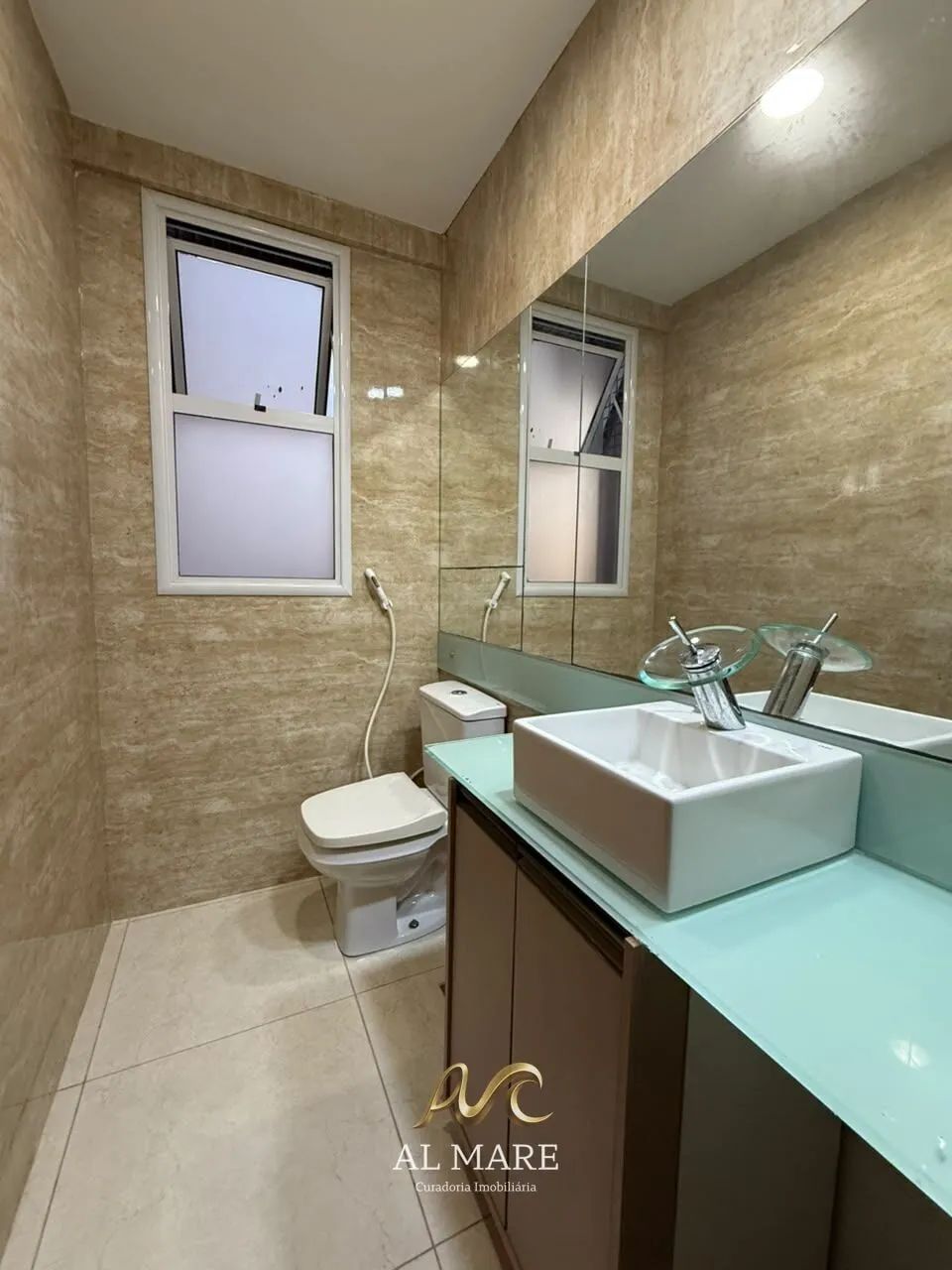 Apartamento com 3 dormitórios e varanda em Manaíra - Foto 4
