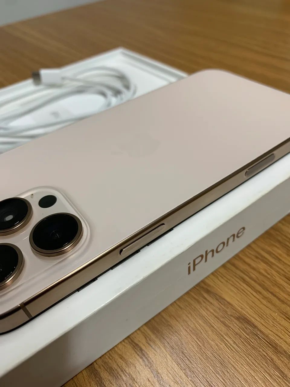 iPhone 16 Pro Max - 256gb - Foto 5