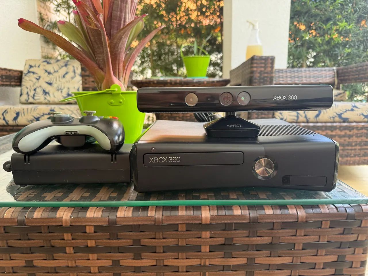 Xbox com Kinect, controle e jogos