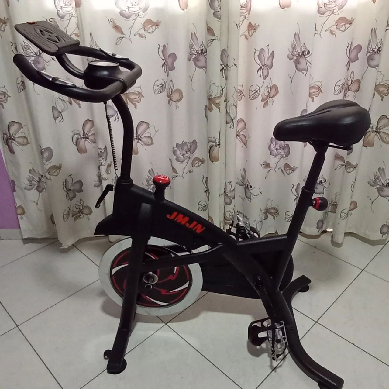 Bicicleta ergométrica spinning 