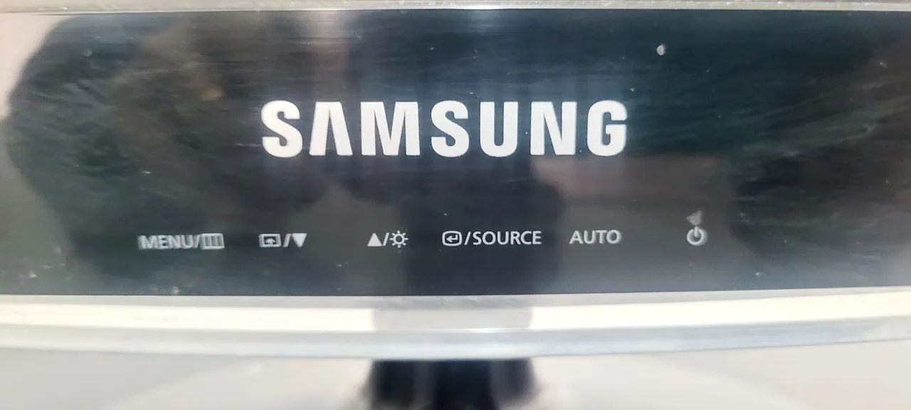 Kit 2 Monitores Samsung 18.5" SyncMaster B1930N + Cabos (Aceito Trocas) - Foto 2