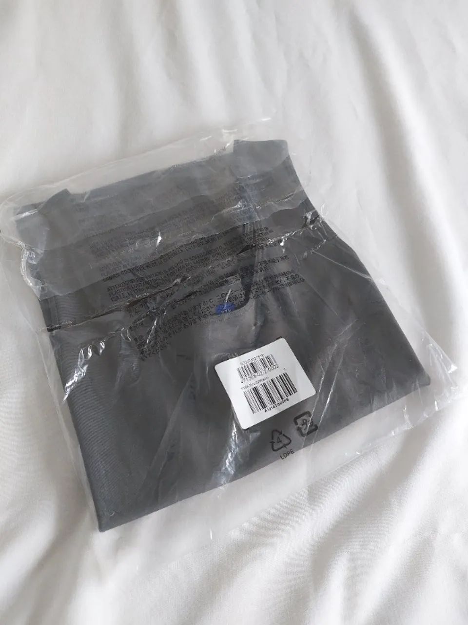 Regata Yeezy Gap Balenciaga - Foto 5
