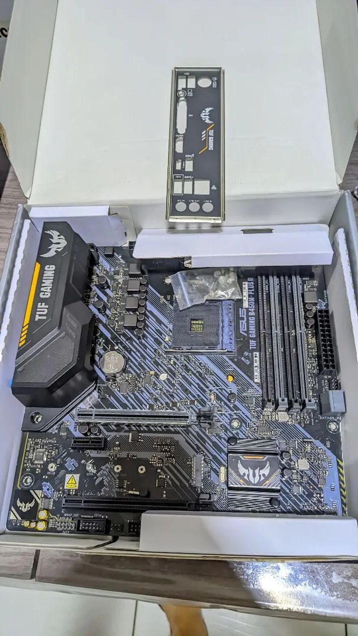 Placa mãe TUF Gaming B450M Plus II - Foto 2
