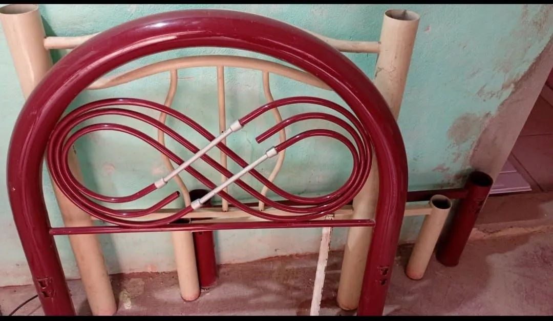 Cama de ferro (entrega Grátis) - Foto 2