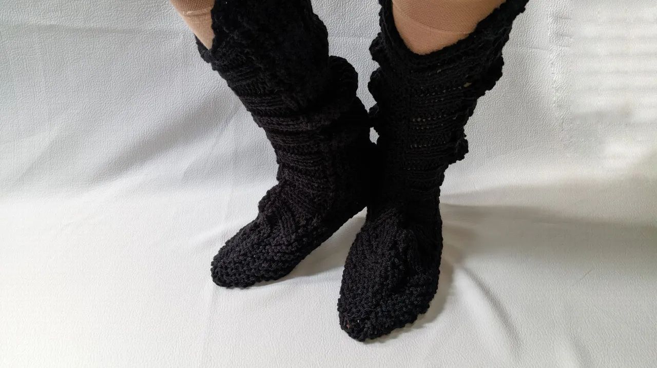 Meia de Lã Cano Alto