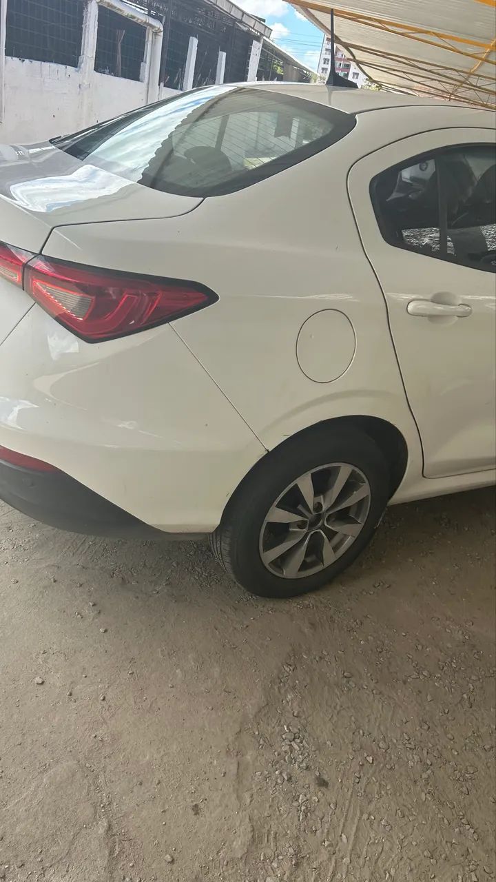 Fiat Cronos Drive 1.3 8V Flex 2019 - Foto 2