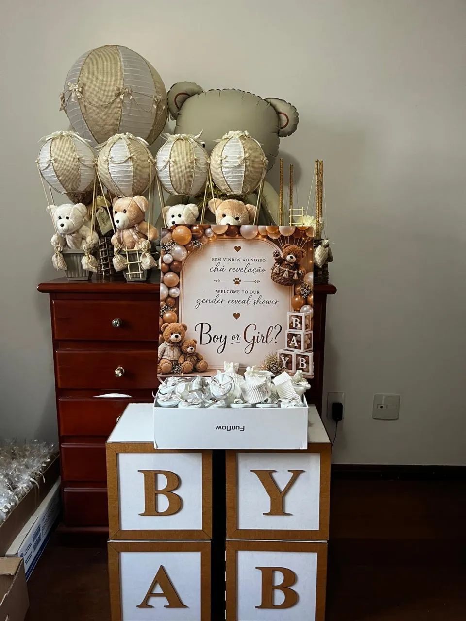 Decoração para chá de bebê  com ursinho e balões.  - Foto 5