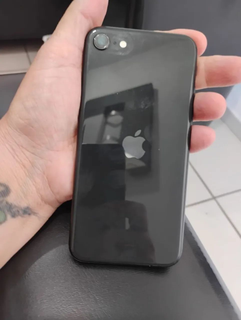 iPhone SE 2° geração (2020) - Foto 3
