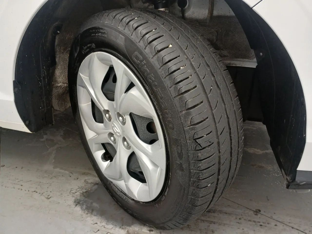 Hyundai HB20S Comfort Plus 1.0 TB Flex 12V Mec., foto 13 de 18