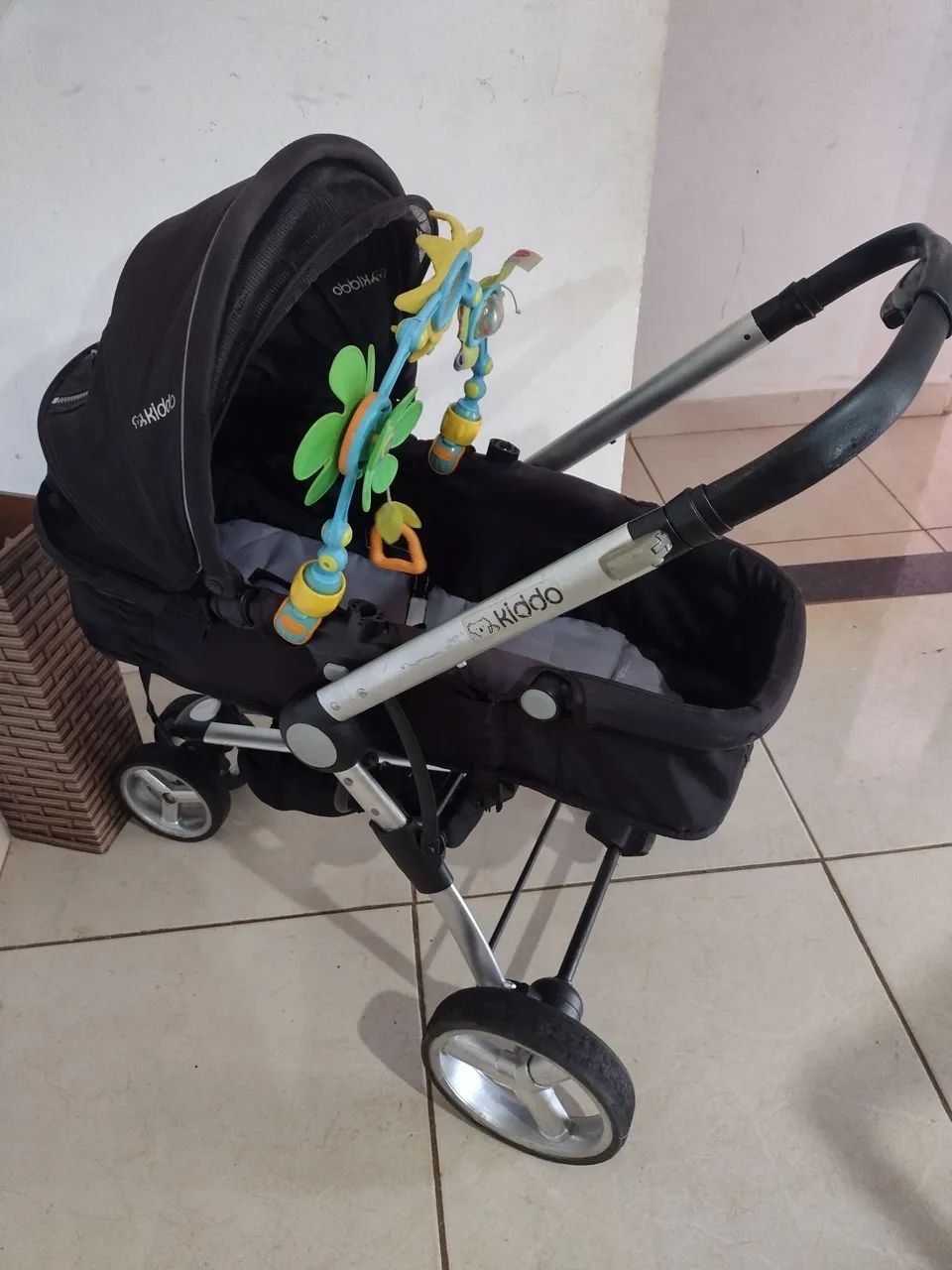 Carrinho moisés+ bebê conforto  - Foto 3