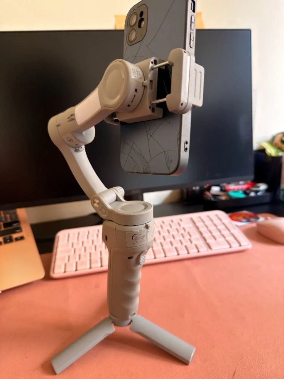 Gimbal Estabilizador 3 Eixos para celular - Foto 3