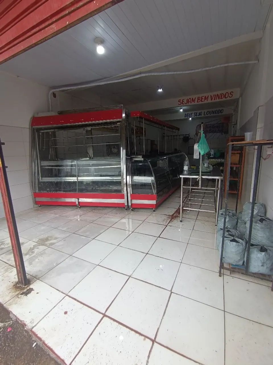 Gancheira/ Balcão para Açougue 