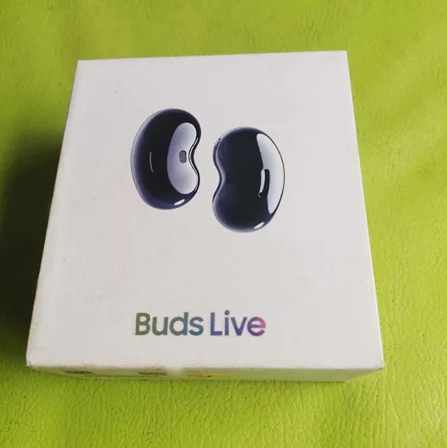 galaxy buds live