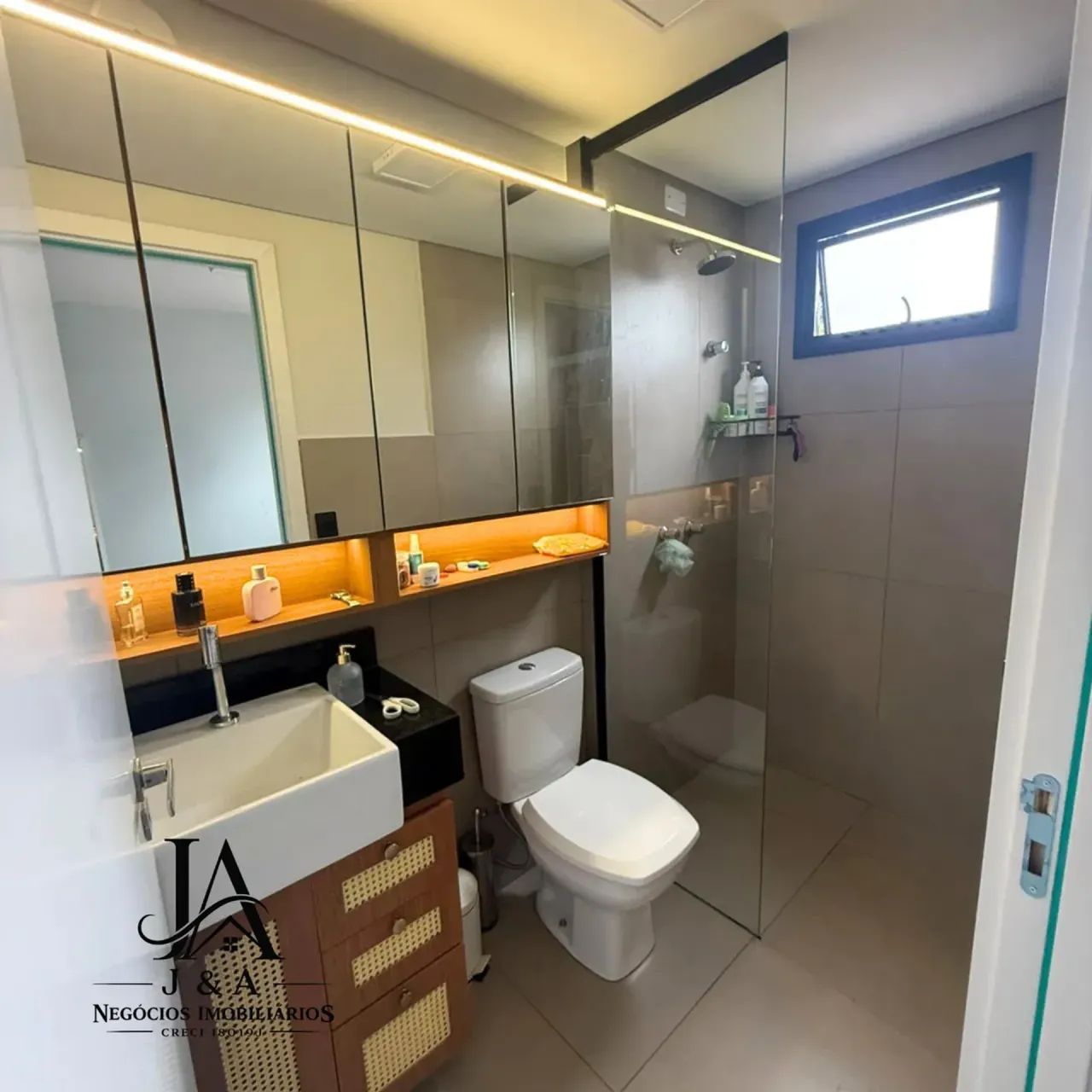 Apartamento usado á venda com 2 quartos sendo 1 suíte - Foto 5