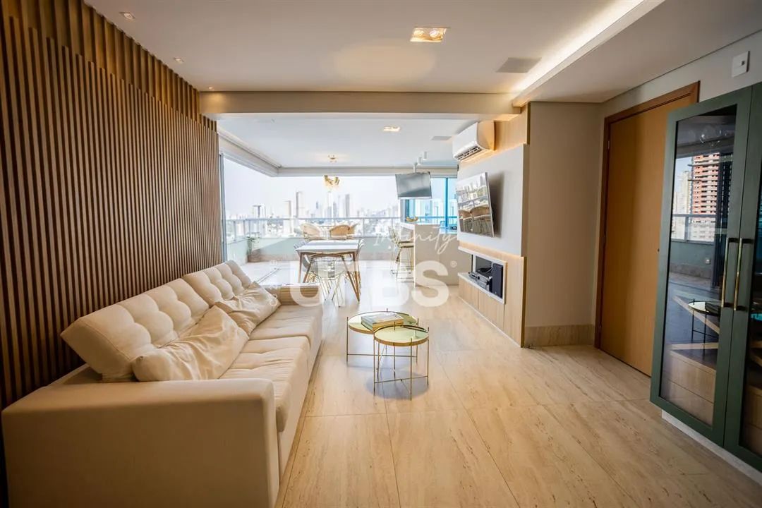 PENTHOUSE LOUNGE 22