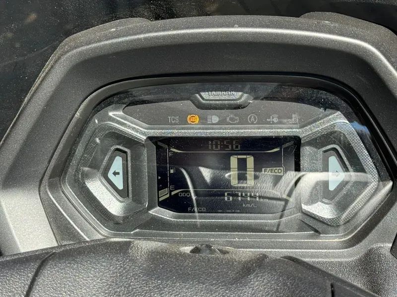Yamaha NMAX Gasolina Automático - Foto 5