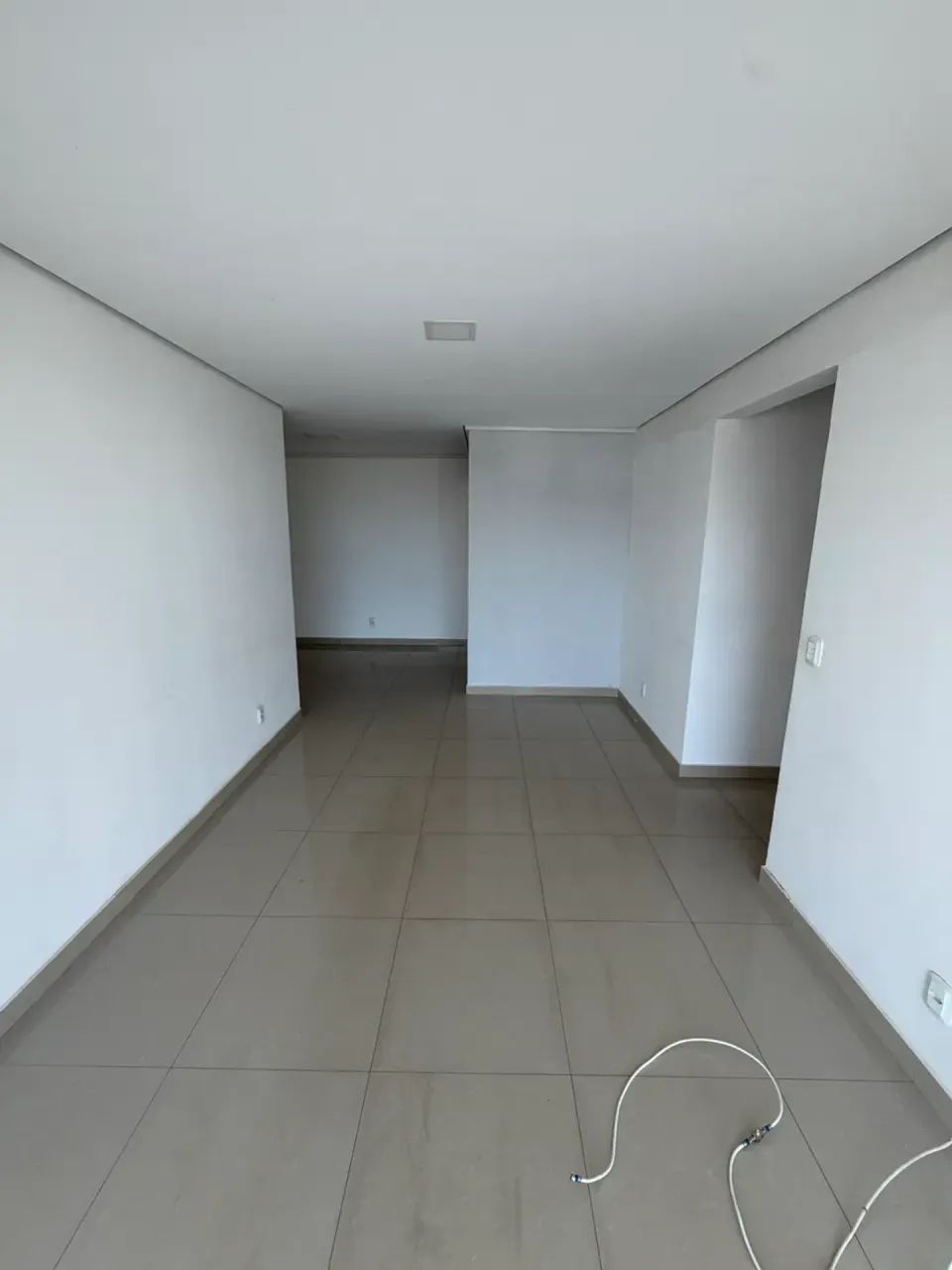 alugo excelente apartamento no setor central - Foto 3