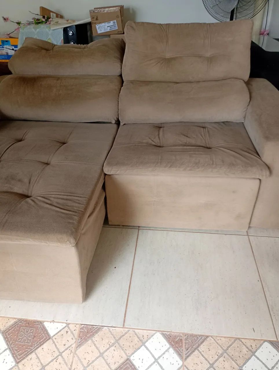 Sofá retrátil e reclinável bem conservado entrego 