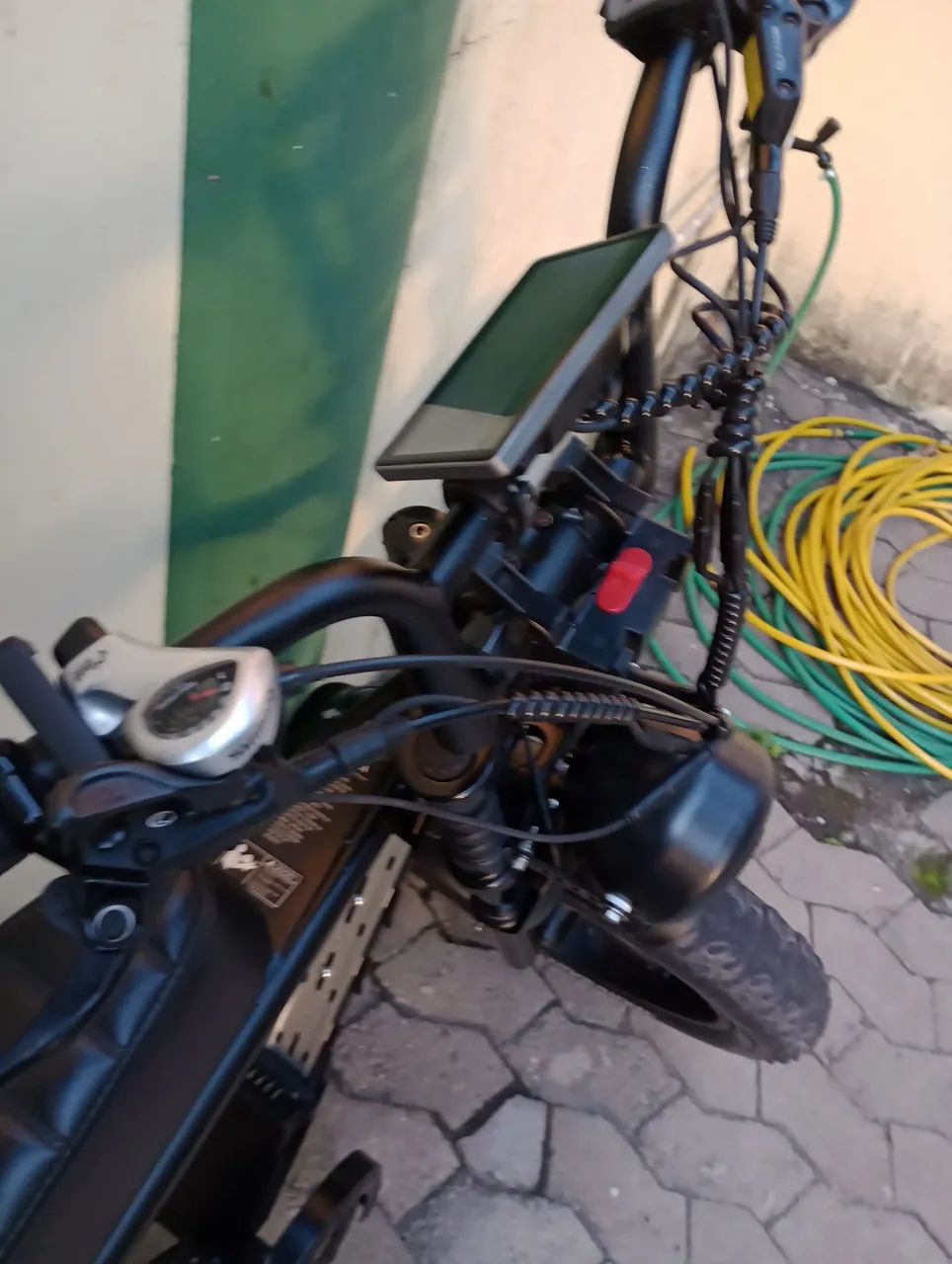 Vendo baik eletrica 6 mil com nota fiscal