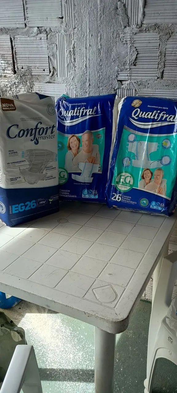 Fraldas geriátrica 