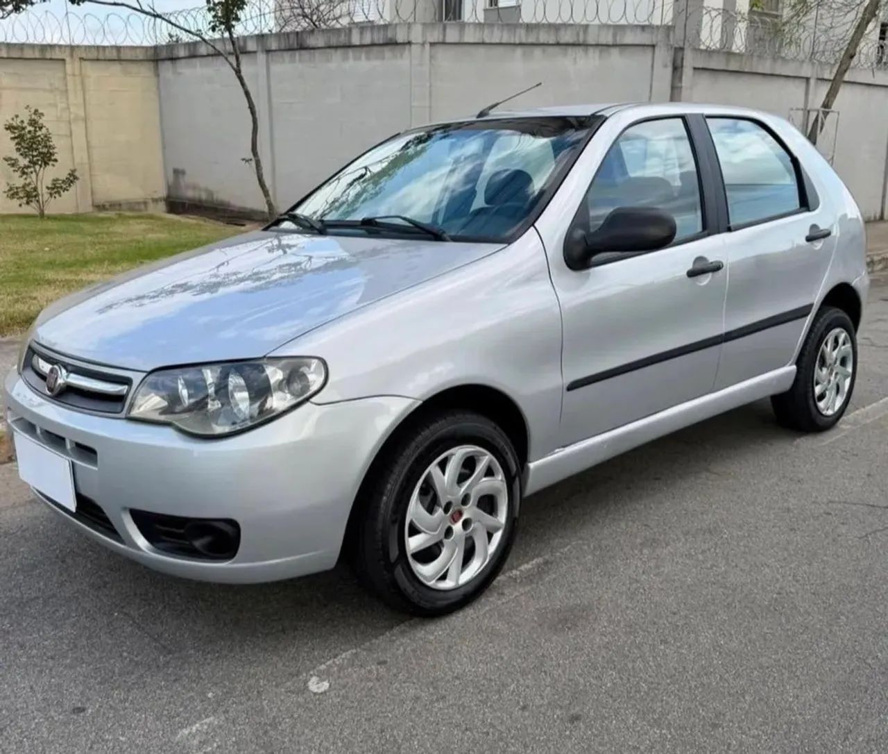 Fiat Palio Palio Celebration 1.0 Fire Flex 8V 4p 2015
