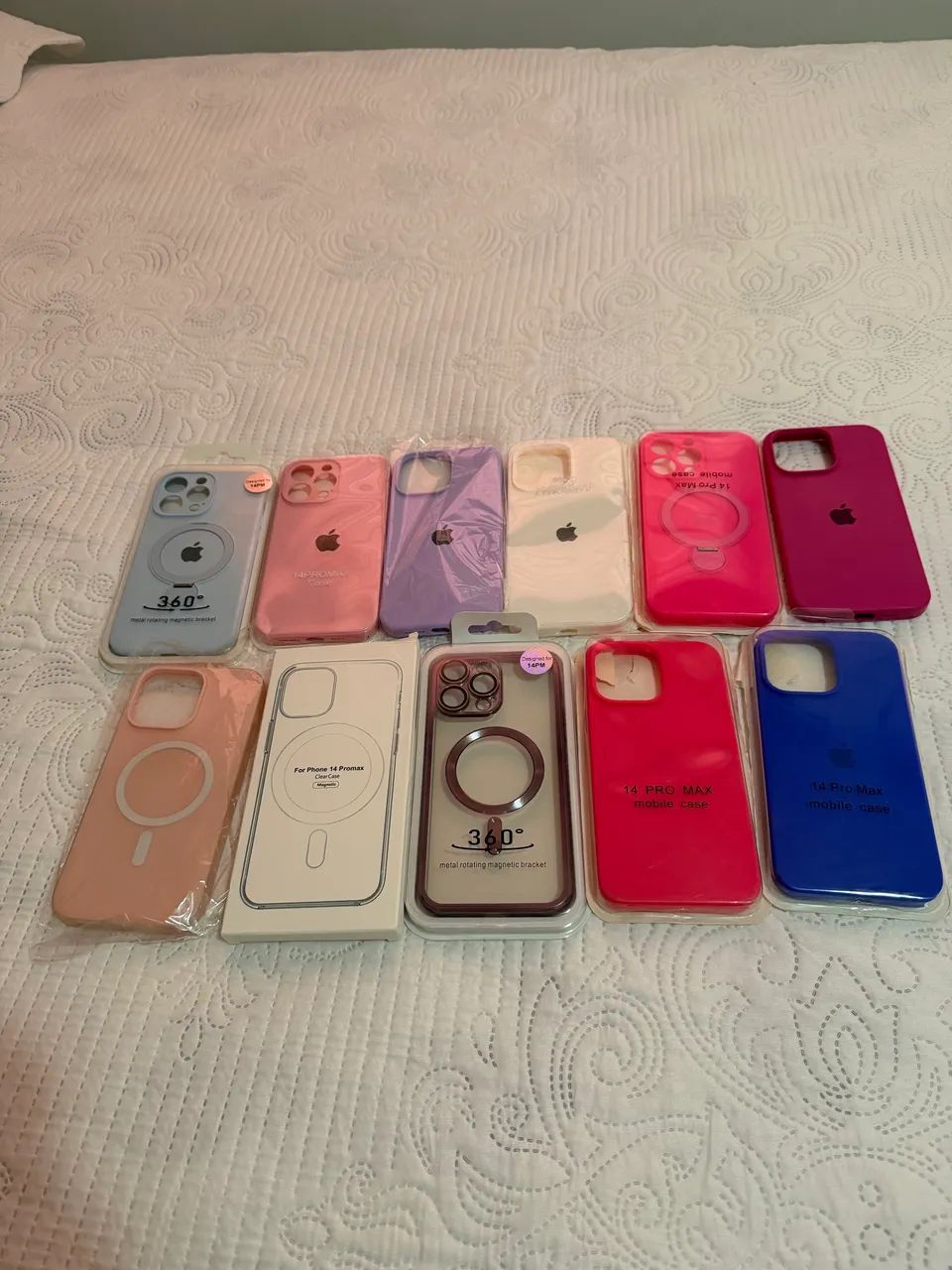 Vendo 11 capinhas iPhone 14 Pro Max 