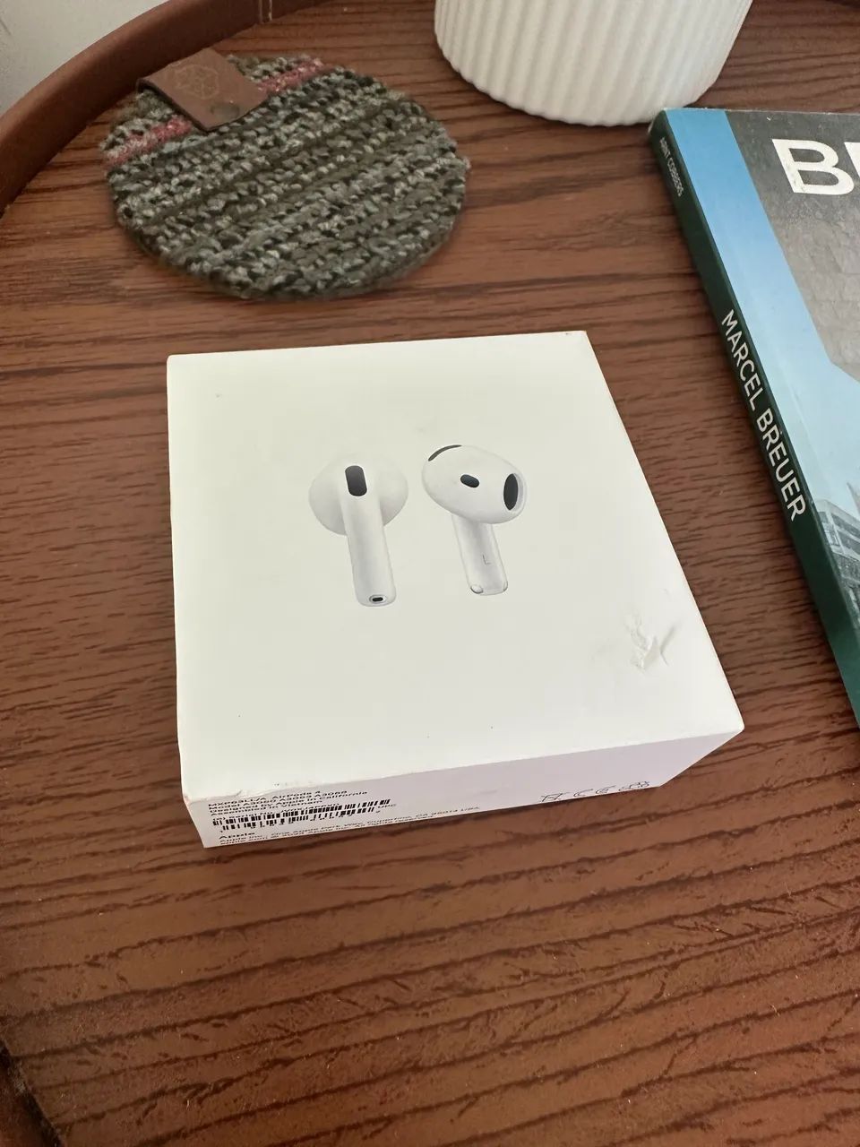 AirPod 4