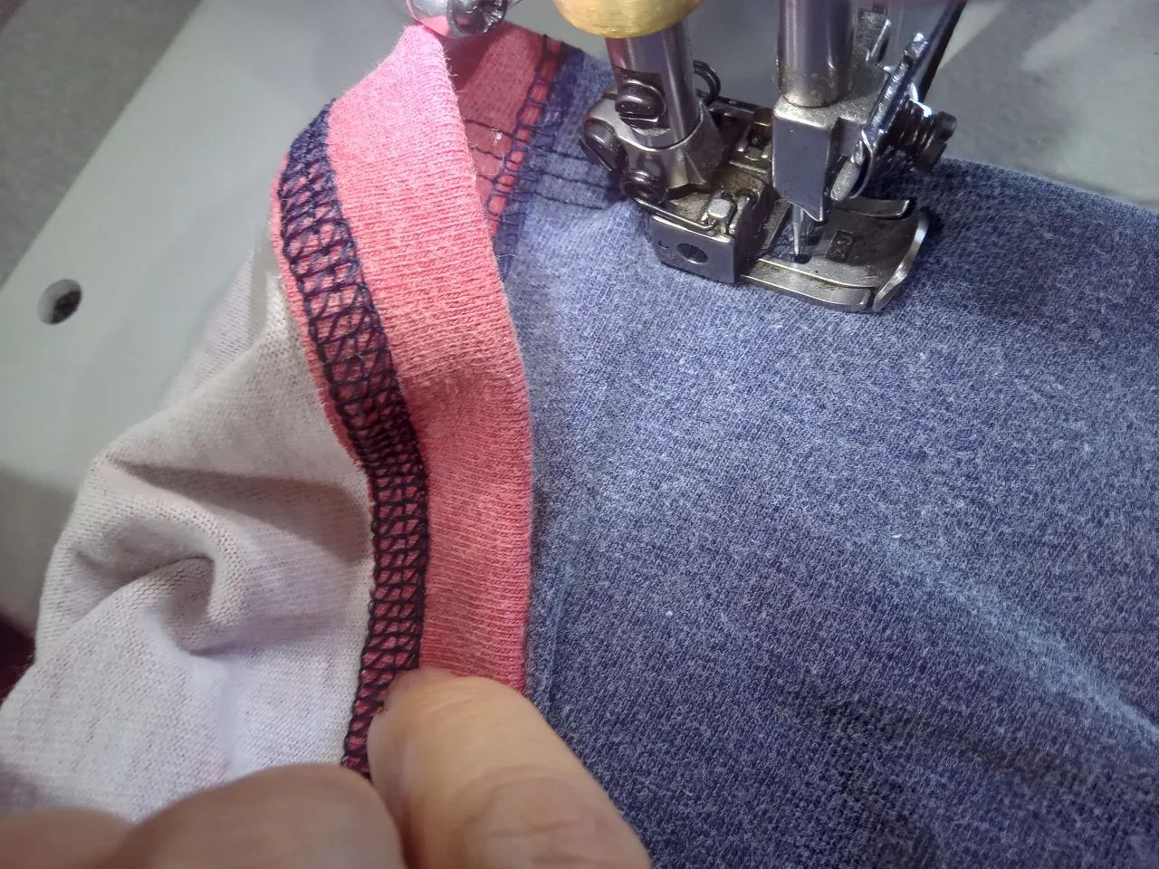 Galoneira pra vender logo , com pouco uso . - Foto 6