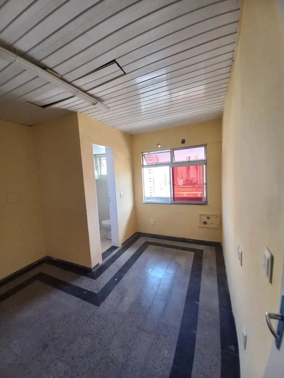 Sala Comercial no 12º Andar do Edifício Nordeste Center  Av. Antônio Sales - Foto 3