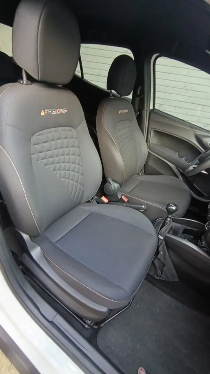 Fiat Argo Trekking 1.3 8V Flex 2022 - Foto 5
