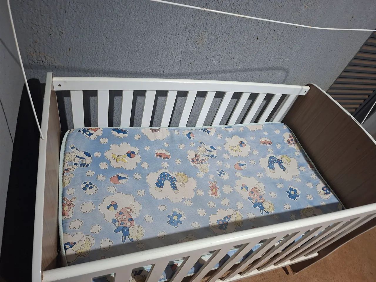 Berço com colchão 280 reais  - Foto 4