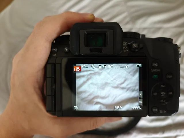 Câmera Mirrorless Panasonic Lumix G7 + Lente + Microsd - Foto 2