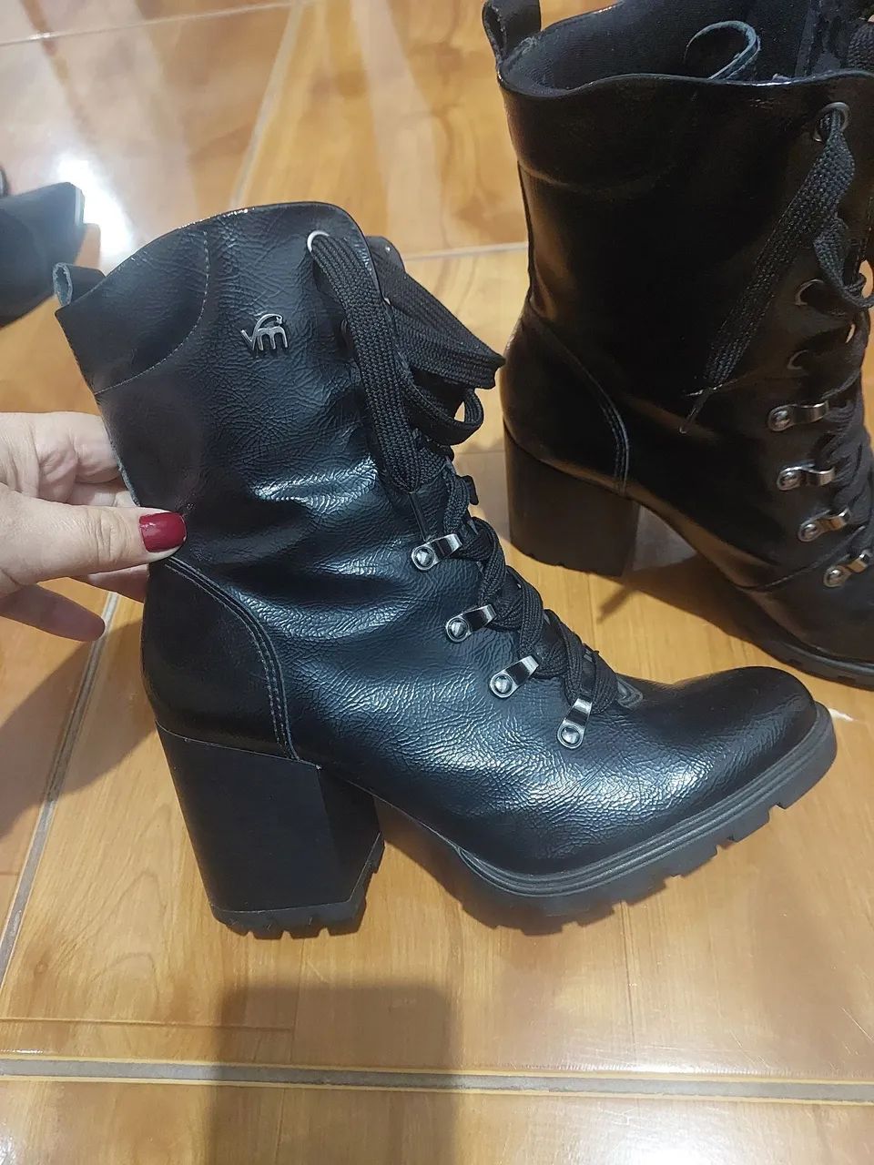 Vendo, botas - Foto 3