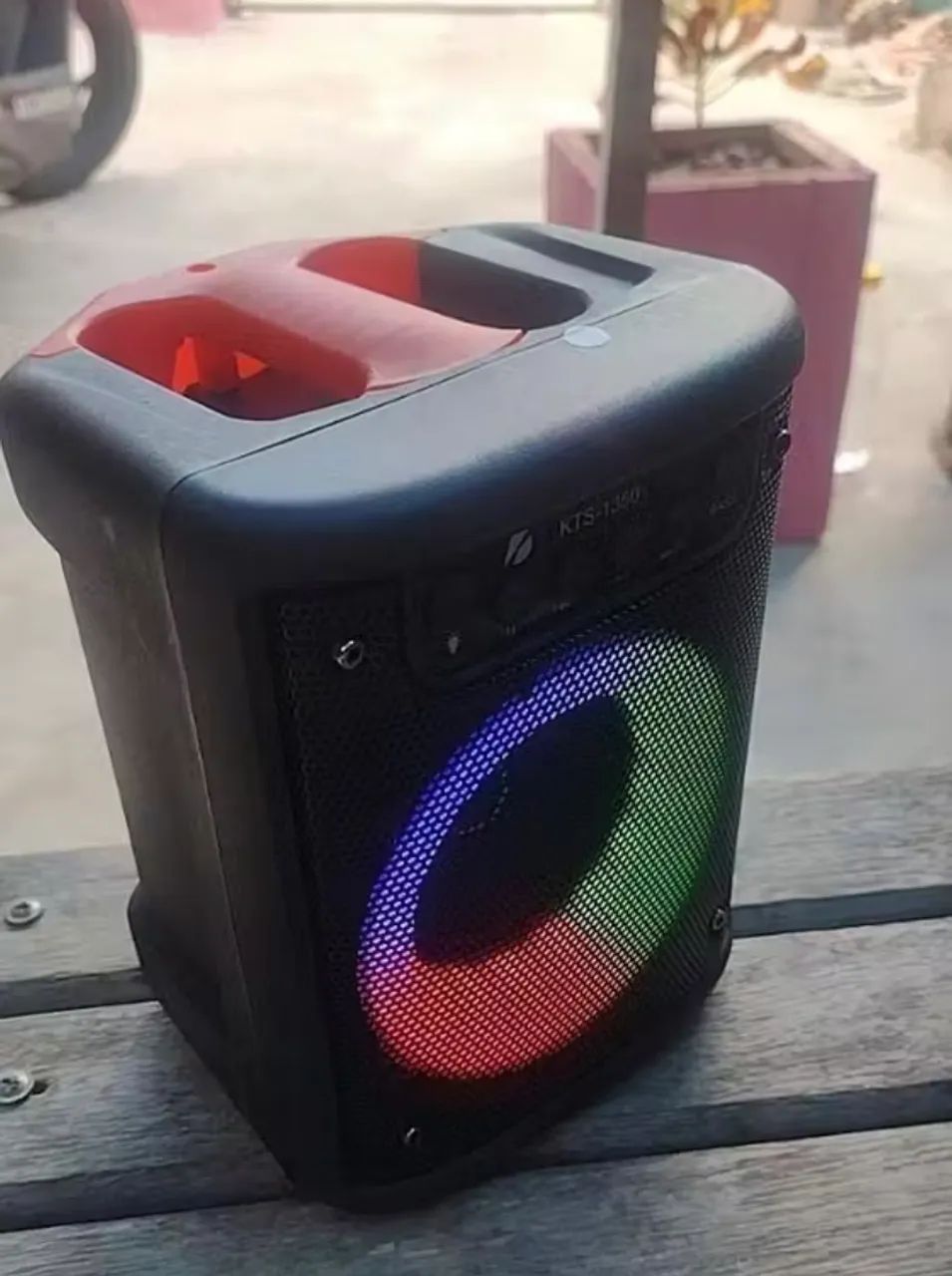 Caixa de som bluetooth portátil  - Foto 4