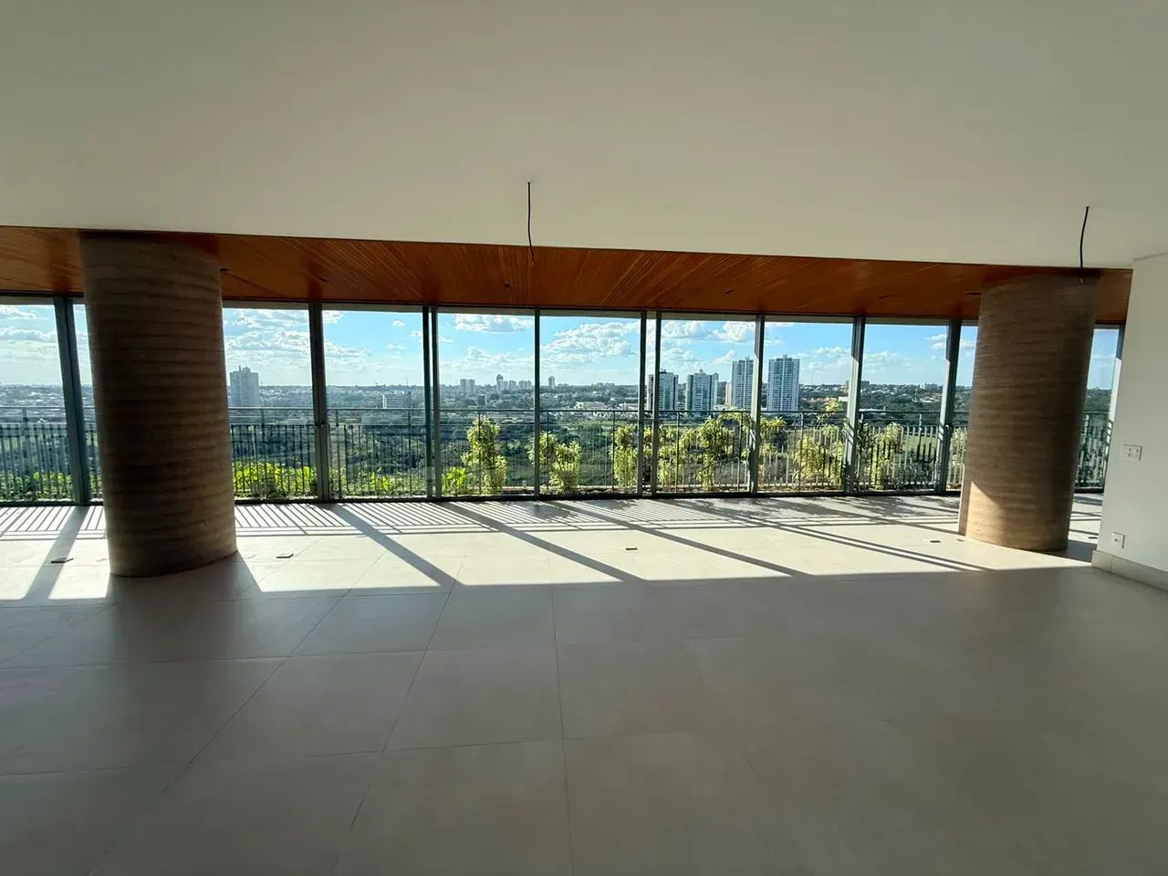 Imponente apartamento a venda no Ed. Maya Parque dos Poderes - Foto 2