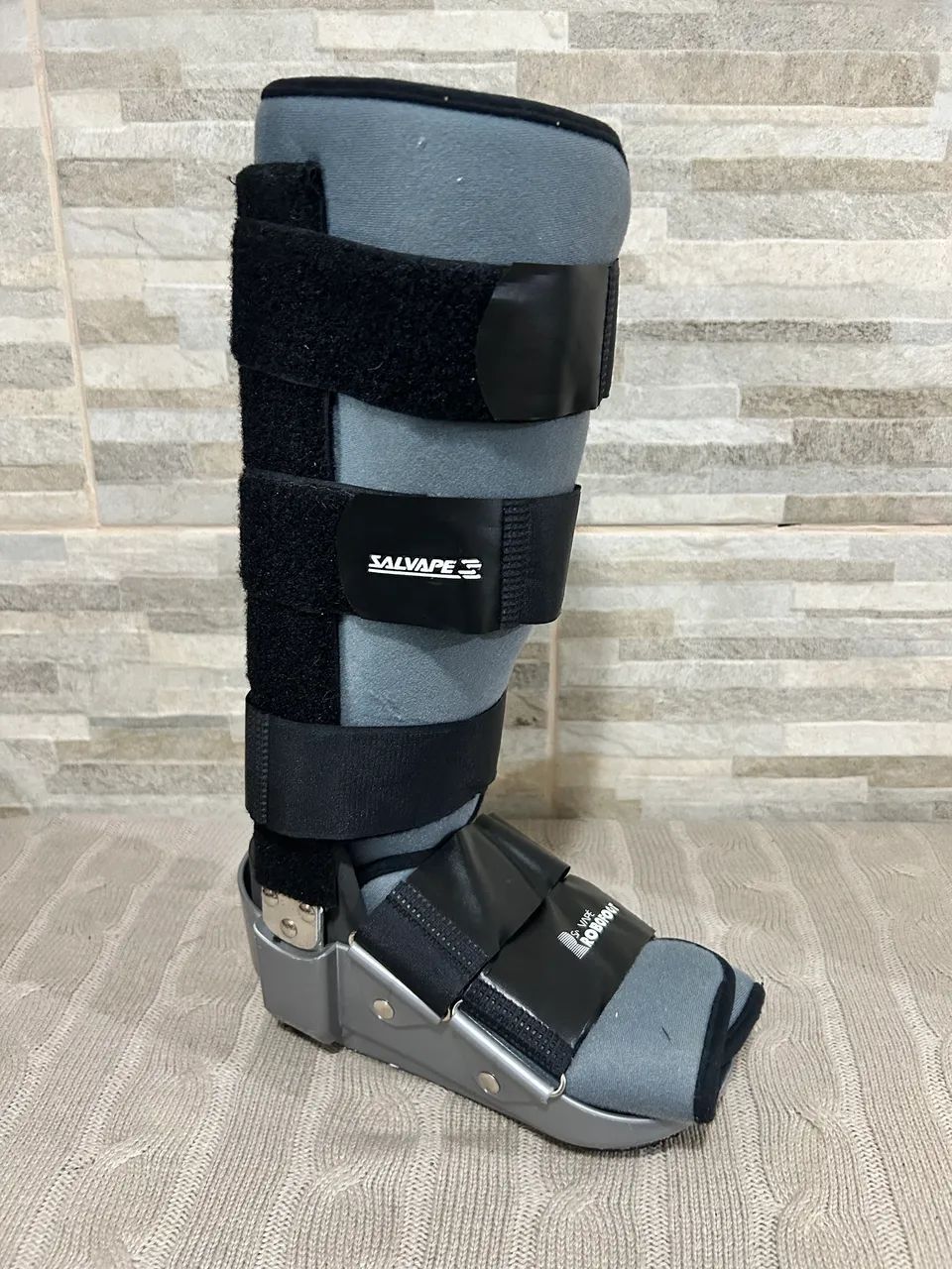 Bota ortopédica Salvapé pequena bilateral