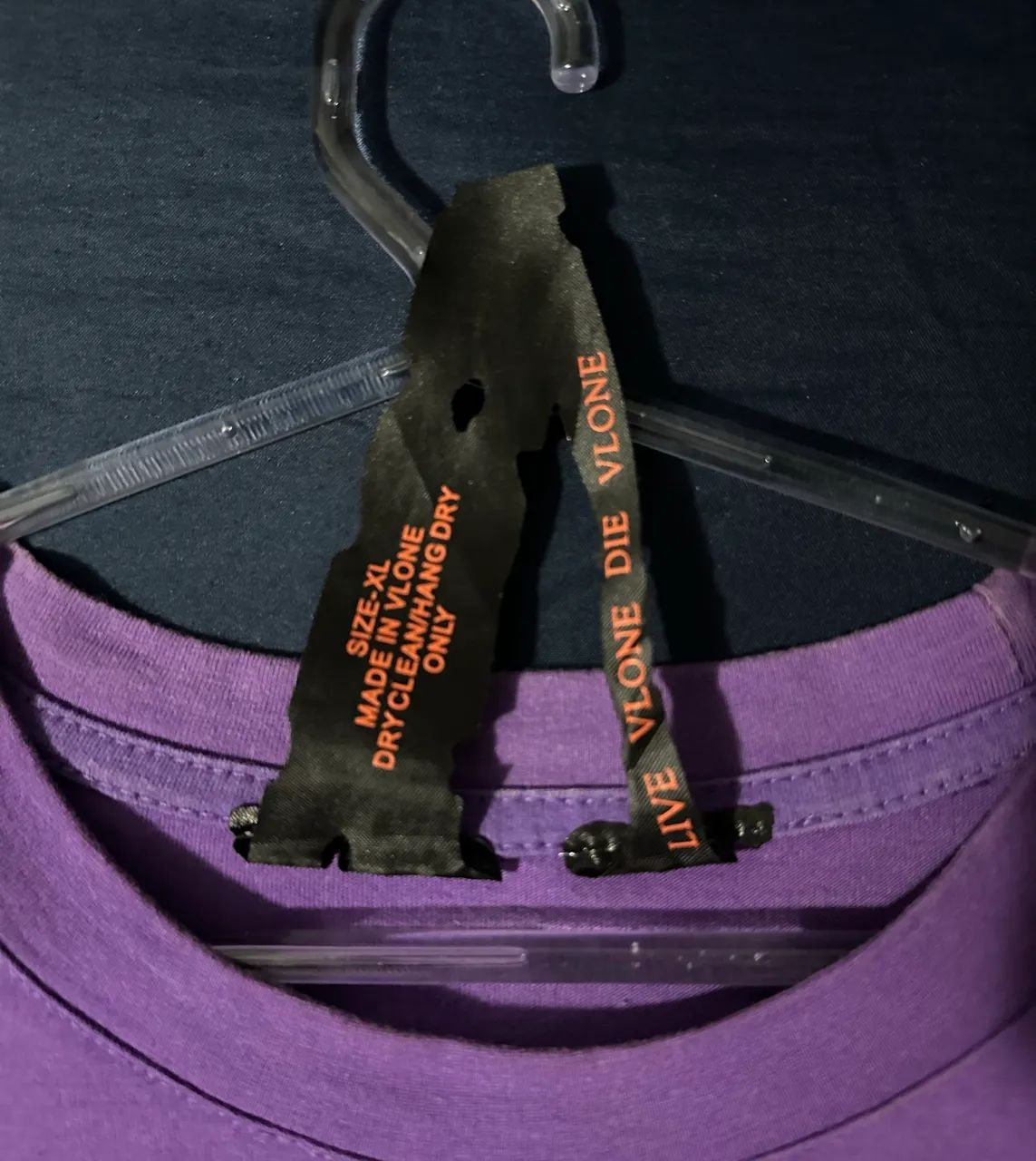 Camiseta Vlone pouco usada - Foto 4