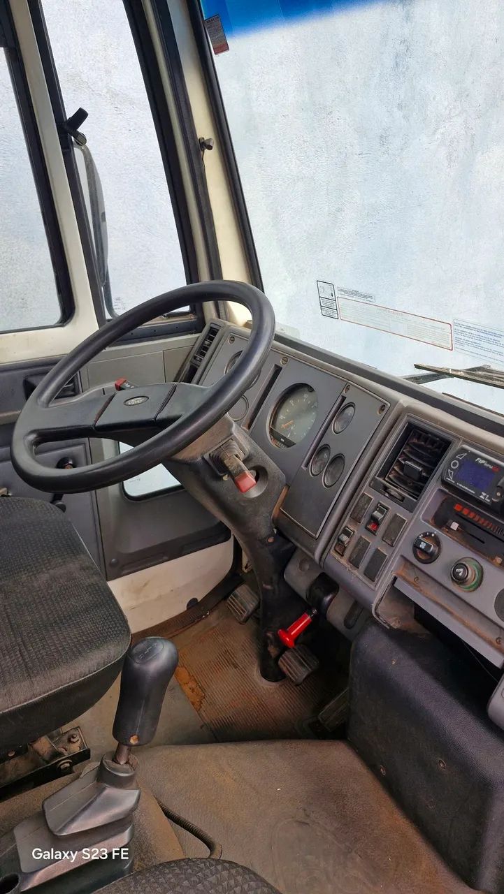 Ford Cargo 815s - Foto 5