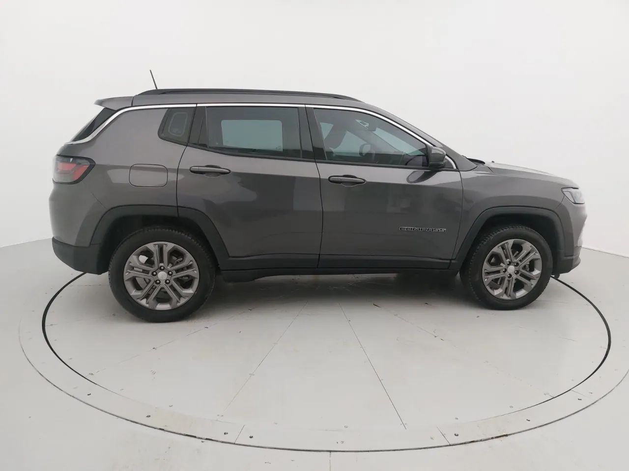 Jeep Compass LONG. T270 1.3 TB 4x2 Flex Aut., foto 6 de 18
