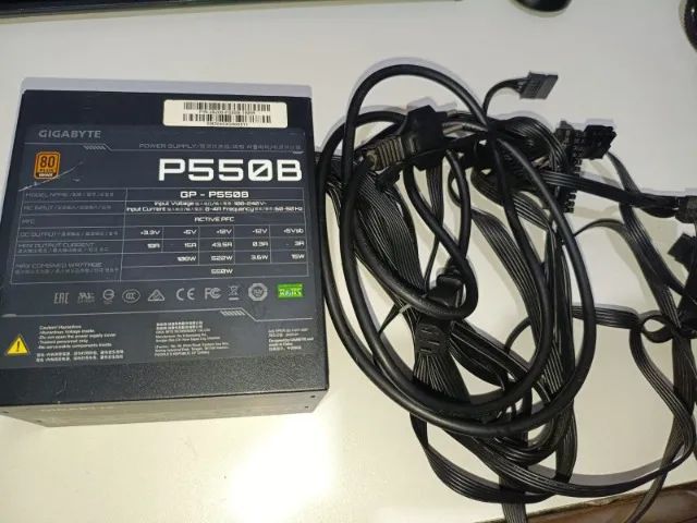 Fonte Gigabyte GP-P550B 550W - Foto 2