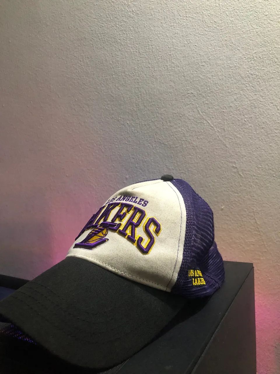 Boné Los Angeles Lakers NBA Roxo e Branco - Foto 3